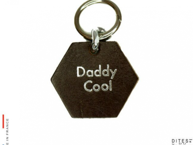 Porte clefs Ethan ARGENT Porte clefs en cuir lisse à tannage végétal avec message 