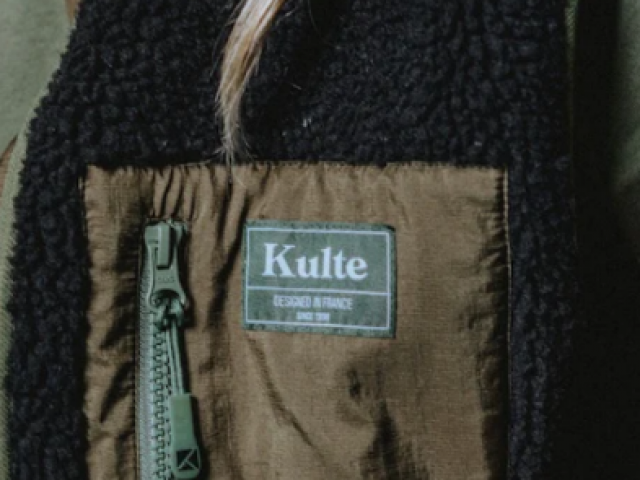 VESTE NO ARM SHERPA NOIR de chez KULTE