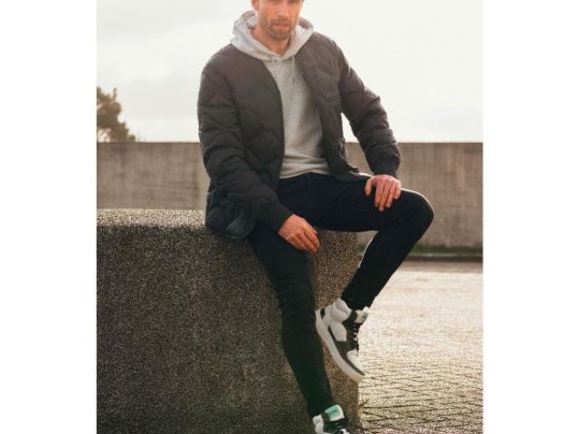 Basket Blackstone marque haute gamme de chaussures hommes et femmes.
