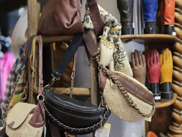 Sacs  Mila Louise cuir de haute qualité résistant et toujours original