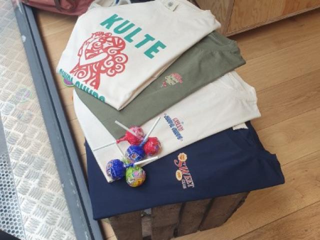 t-shirt KULT edition limité collabe Chupachup coton biologique