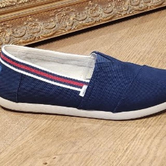 Espadrille Toms voute plantaire amovible semelle ultra souple.