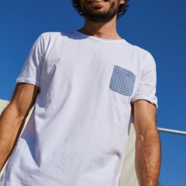 T-shirt GILI'S colle rond  100 % coton biologique certifié Oeko Tex 