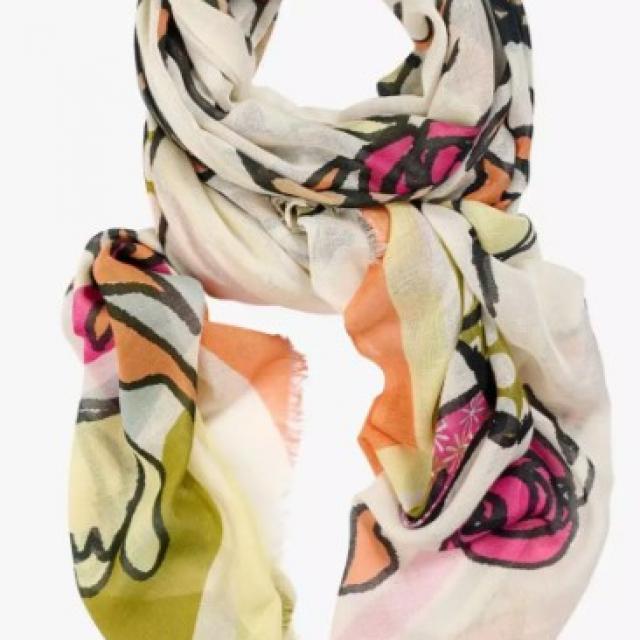 foulard ivette de chez storiatipic, metières 100% naturelles