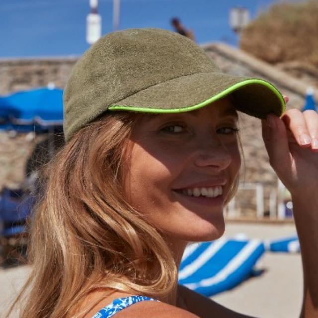 casquette en éponge de la marque Gili's